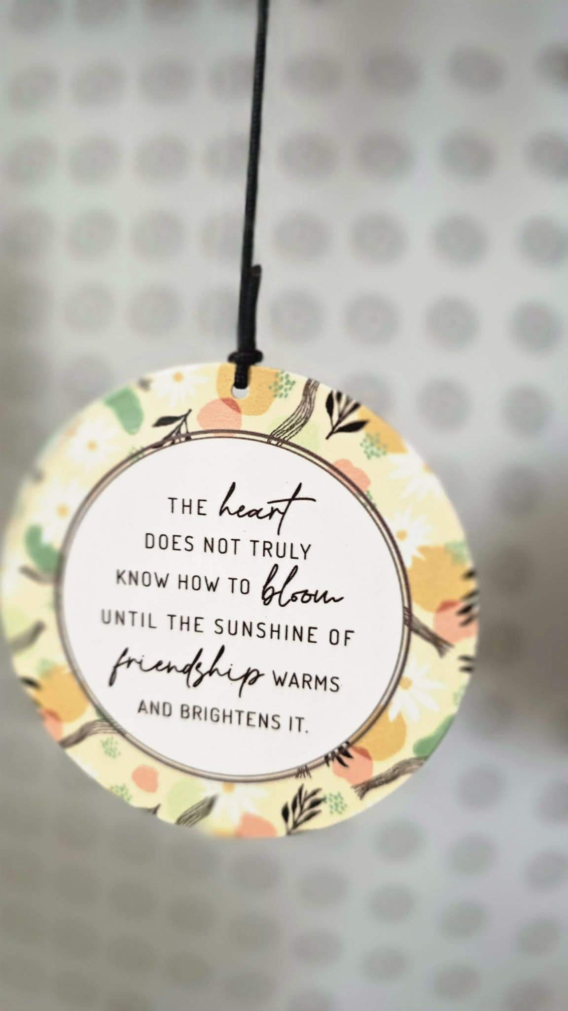 Windchime Heart of A Friend 35"